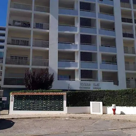 Riviera شقة *