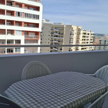 Riviera شقة